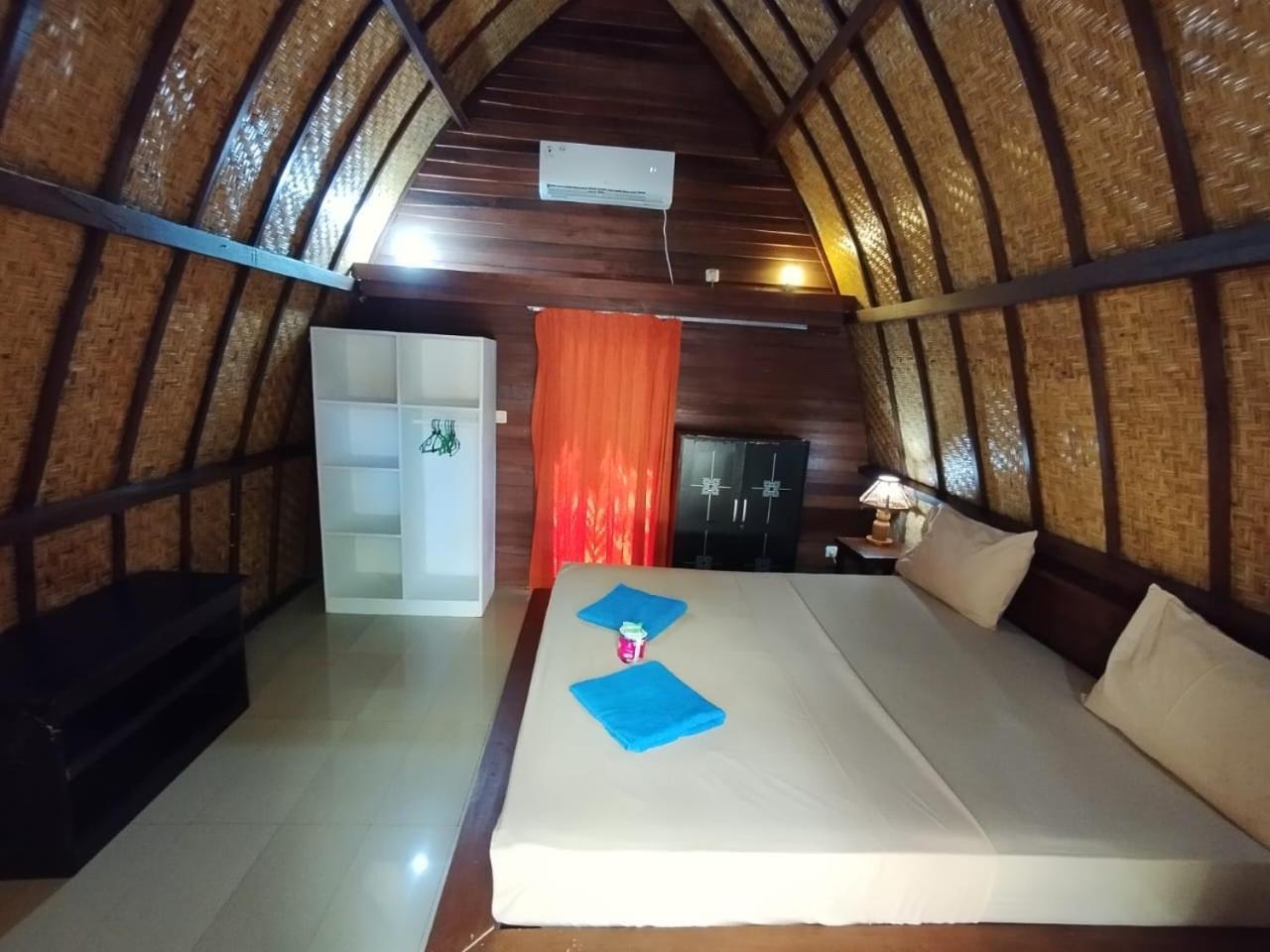 Kelapa Gading Bungalows Gili Air Exterior foto