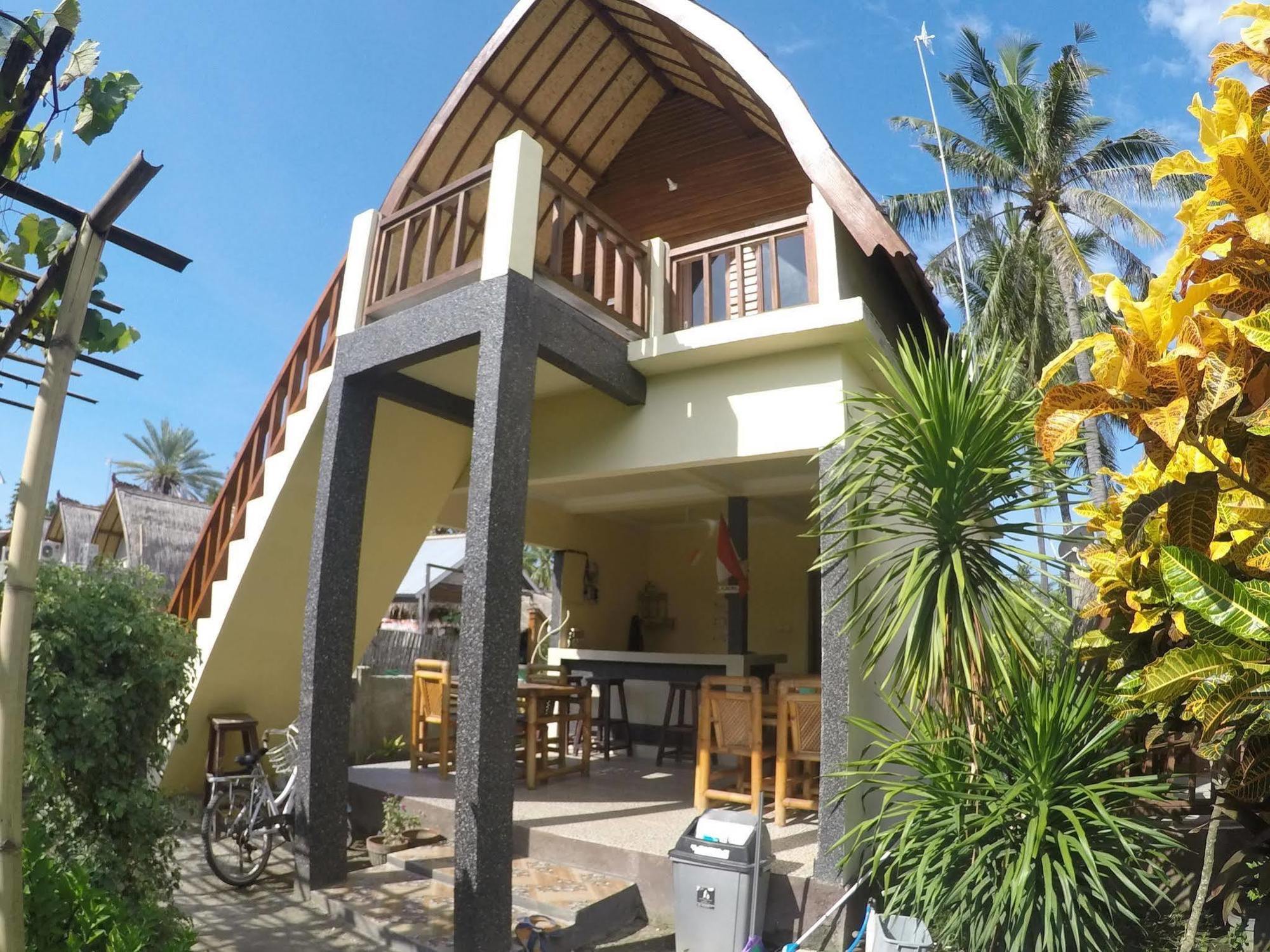 Kelapa Gading Bungalows Gili Air Exterior foto